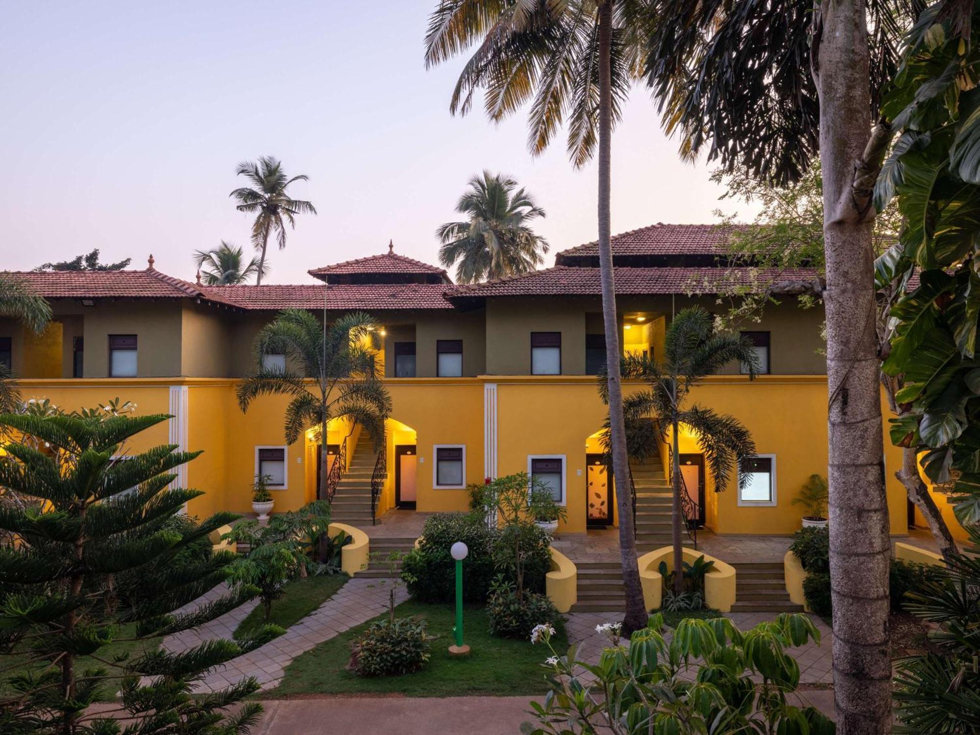 Mercure Goa Devaaya Resort Malar Esterno foto