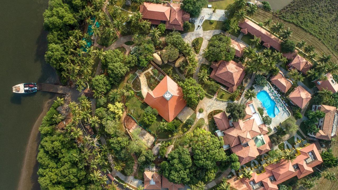 Mercure Goa Devaaya Resort Malar Esterno foto